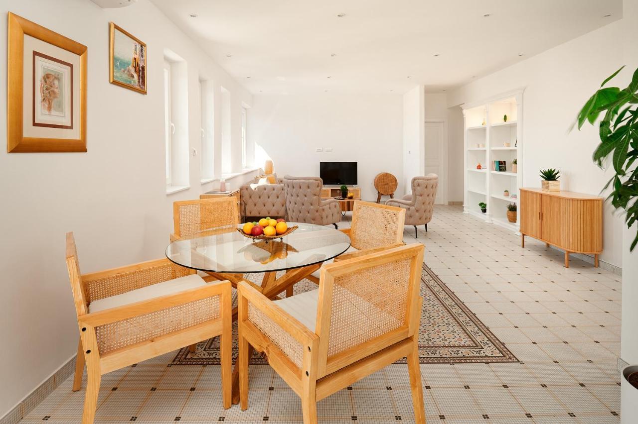 Apartment Sun Harmony Split